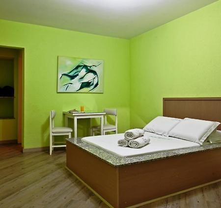 Motel Aquarius Ponta Grossa  Eksteriør billede